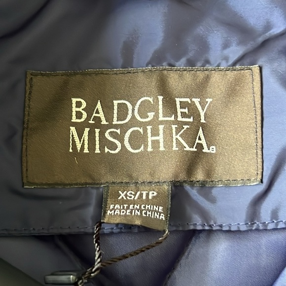 BADGLEY MISCHKA Quilted Shacket In Navy NWT Size XS/TP - Picture 5 of 8